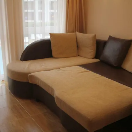 Apartament S Vidom Na Bassein Свети Влас