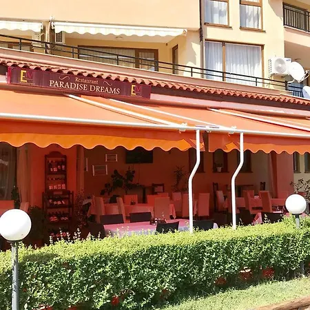 Apartament S Vidom Na Bassein スヴェティ・ヴラス